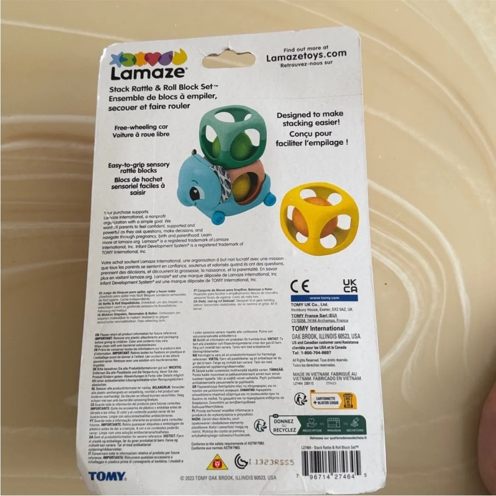 Lamaze Stack, Rattle & Roll
Block Set - Picture 5 of 5